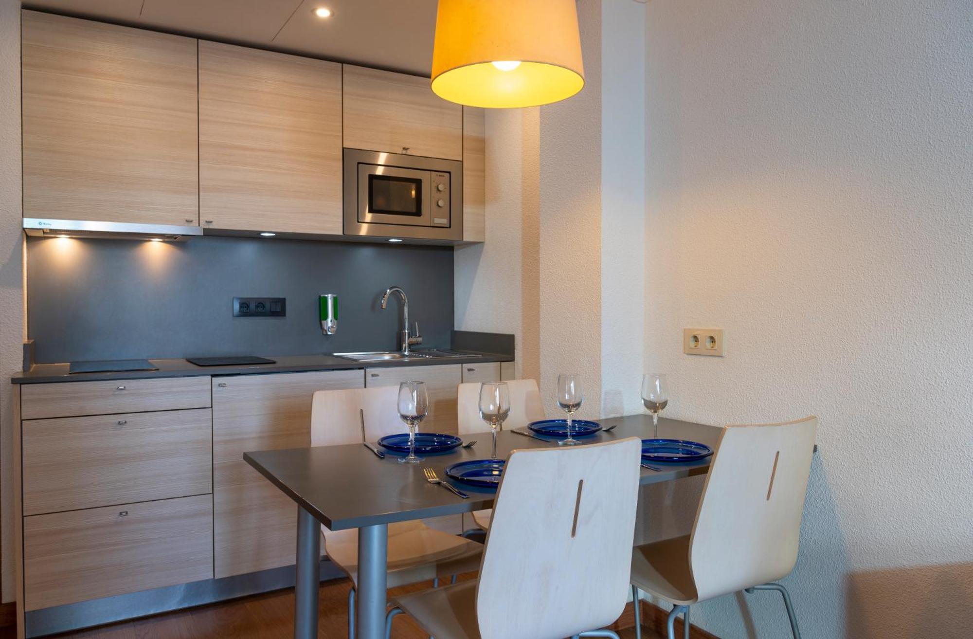 Almirall Apartaments Lloret de Mar Exterior photo